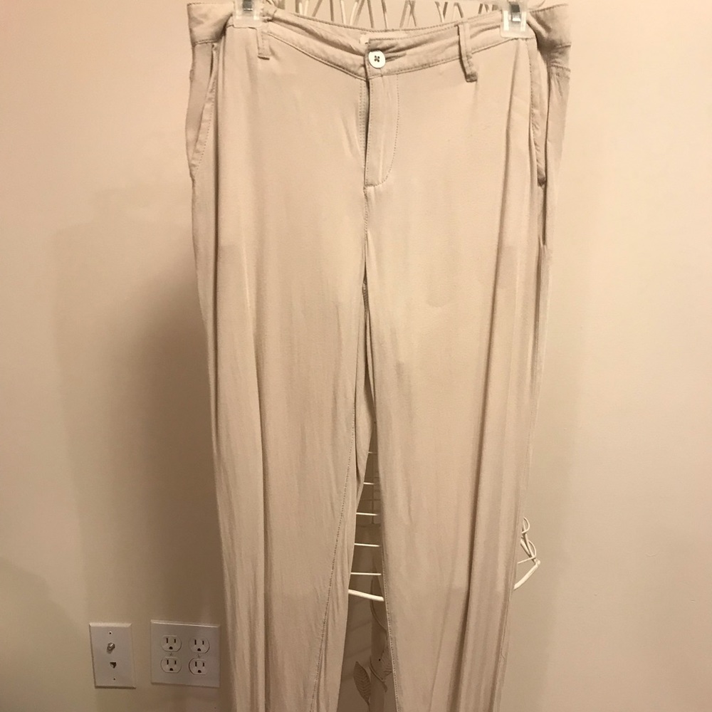 Khaki pants